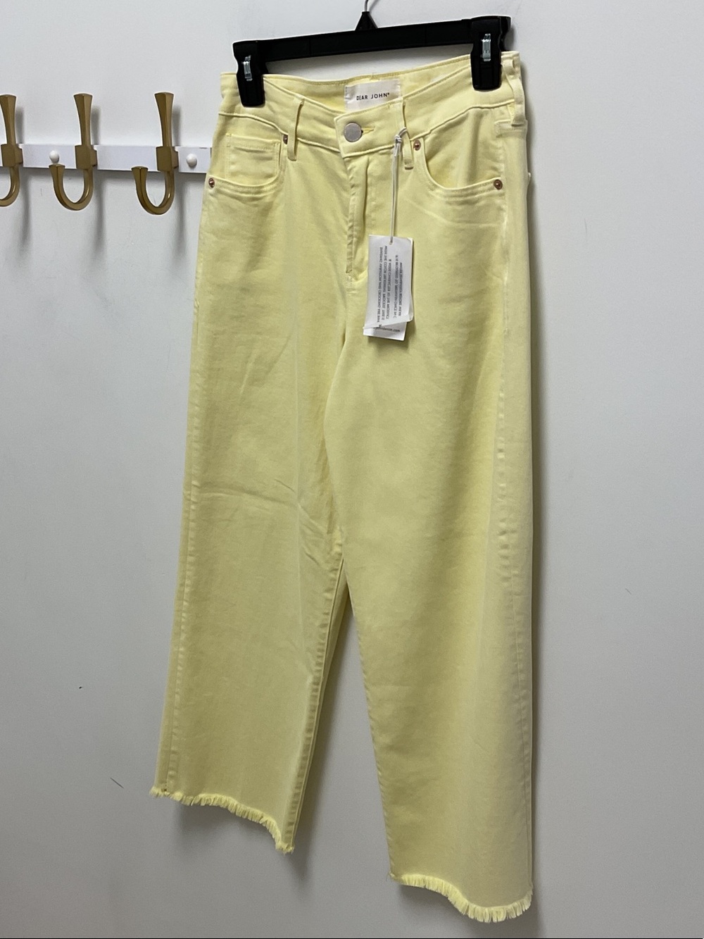 Dear John holly Slim Crop High-Rise Jeans in Pale Yellow
